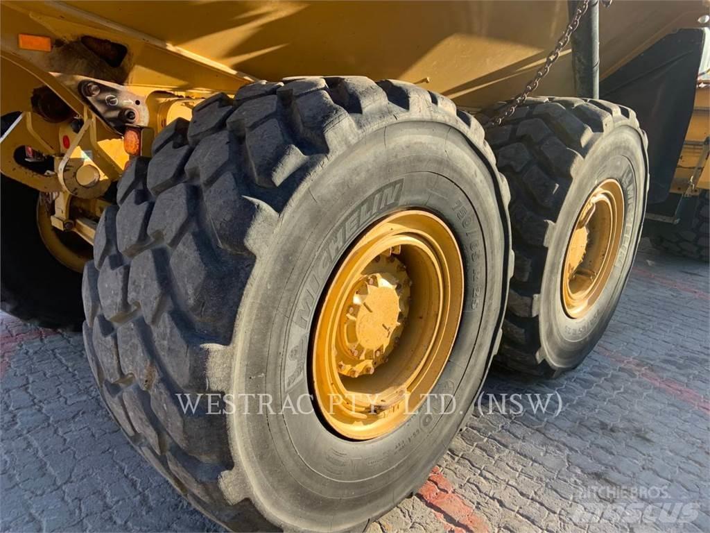 CAT 730C2 Dumpperit