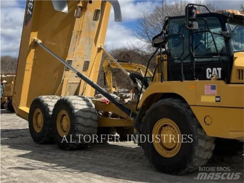 CAT 735 Dumpperit