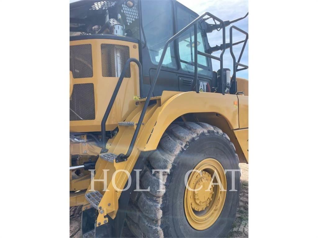 CAT 735 Dumpperit