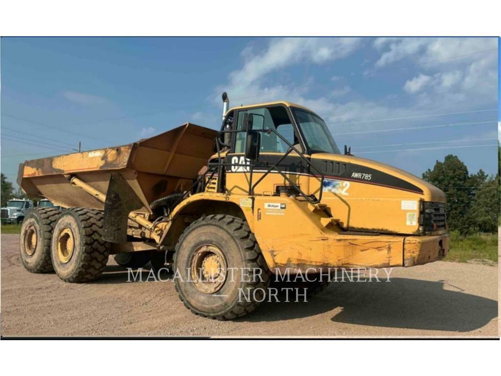 CAT 735 T (OLD) Dumpperit