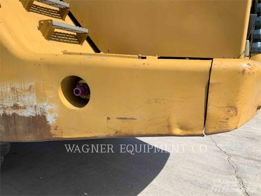 CAT 740 Dumpperit