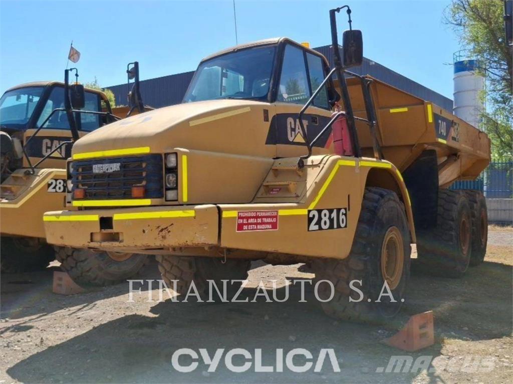 CAT 740 Dumpperit