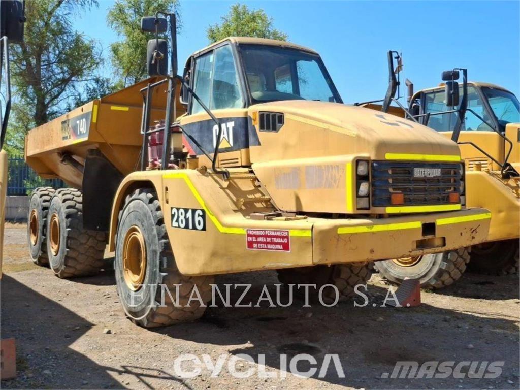 CAT 740 Dumpperit