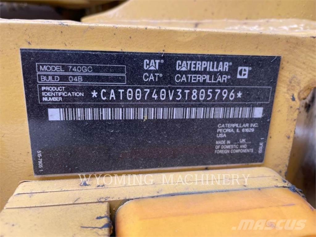 CAT 740 GC Dumpperit