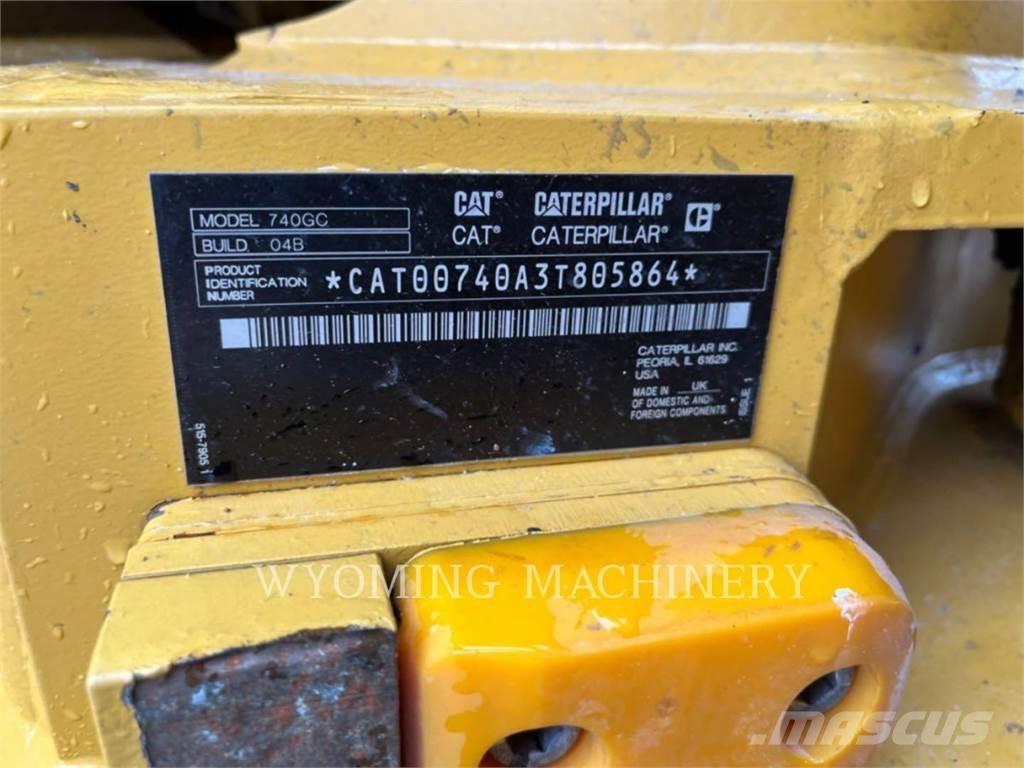 CAT 740 GC Dumpperit