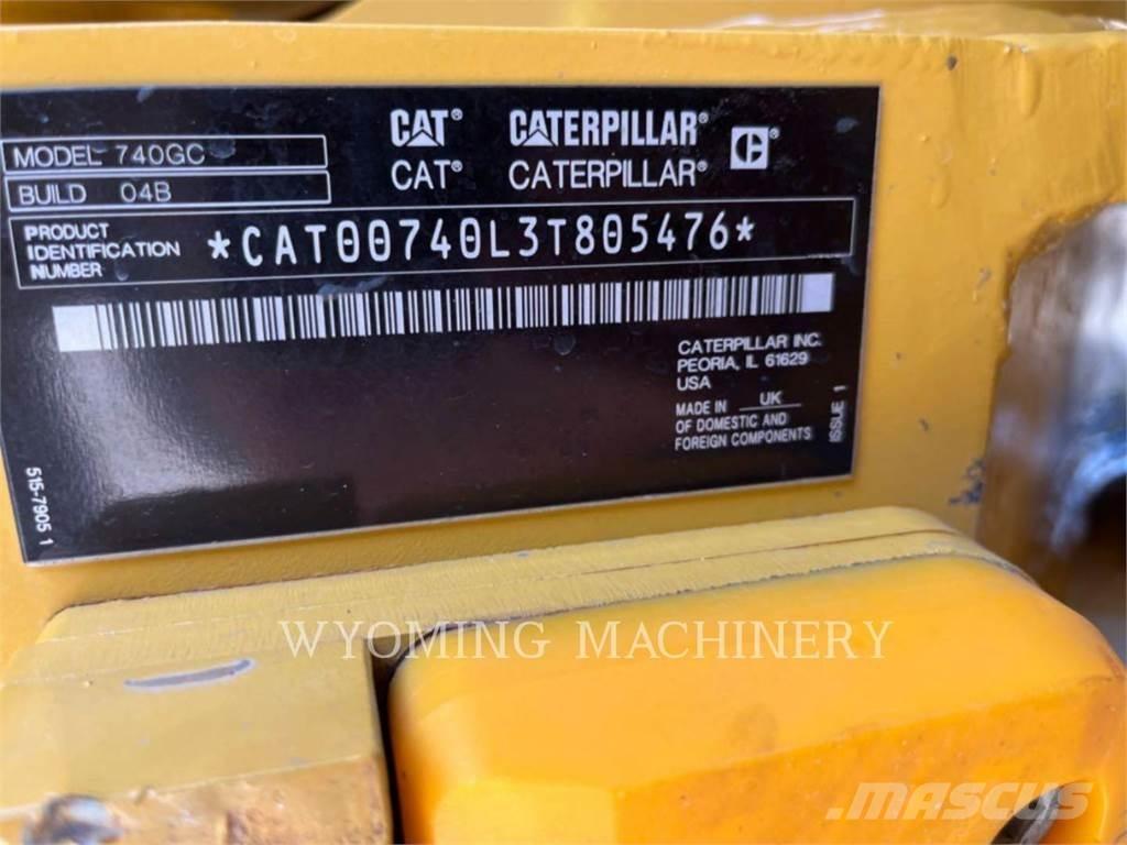CAT 740 GC Dumpperit