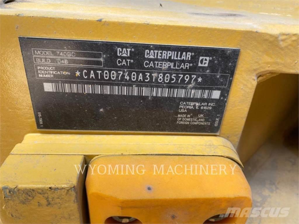 CAT 740 GC Dumpperit
