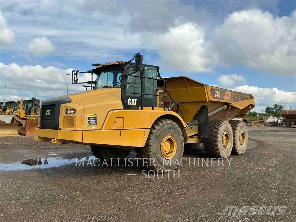 CAT 740 GC Dumpperit