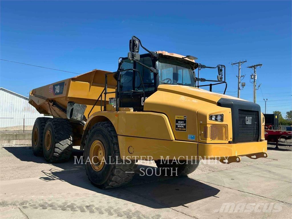 CAT 740 GC Dumpperit