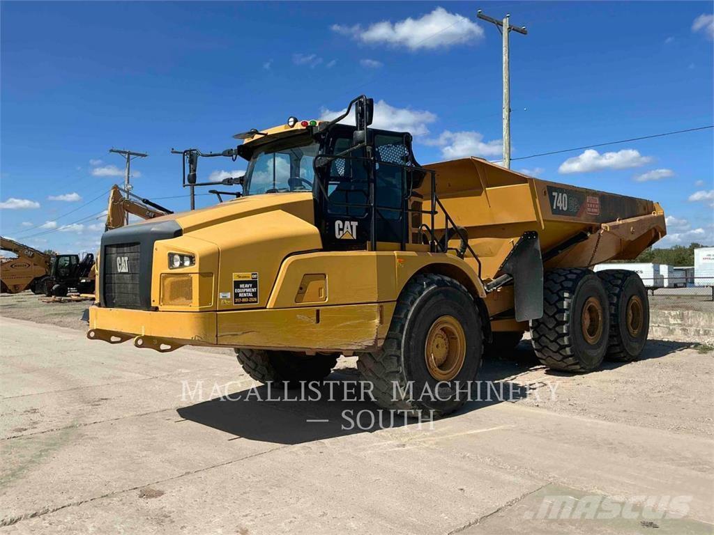 CAT 740 GC Dumpperit