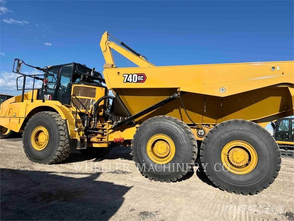 CAT 740 GC TG Dumpperit