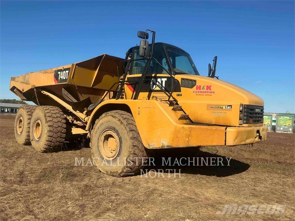 CAT 740 T Dumpperit
