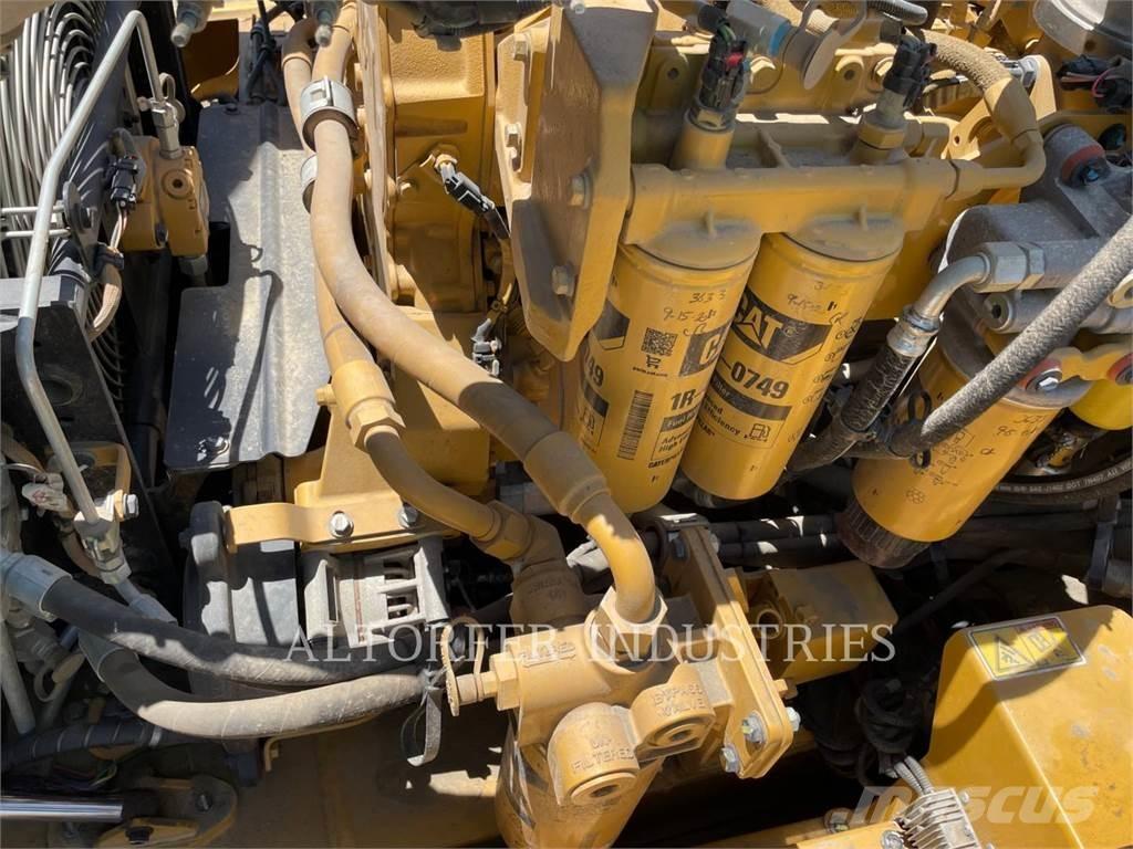 CAT 740B Dumpperit