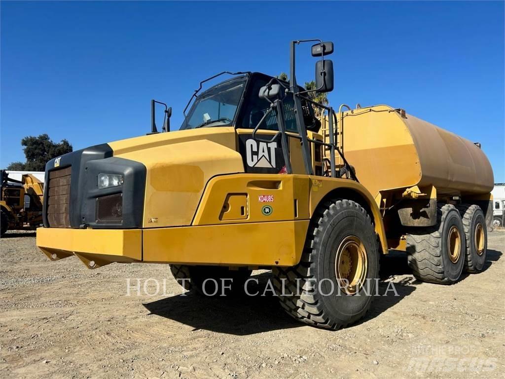 CAT 740B Säiliöautot