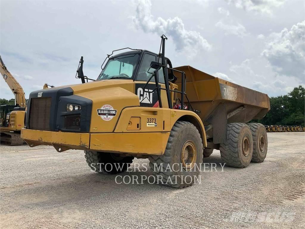 CAT 740B Dumpperit