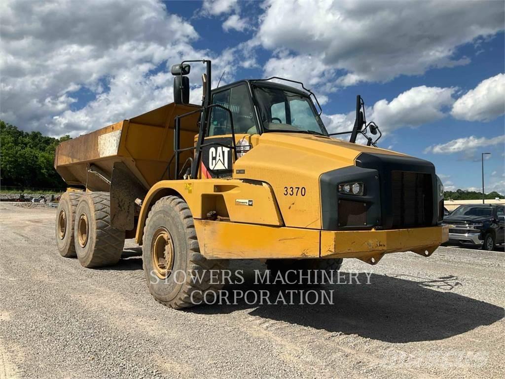 CAT 740B Dumpperit