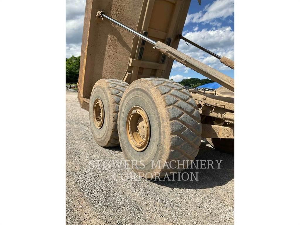 CAT 740B Dumpperit