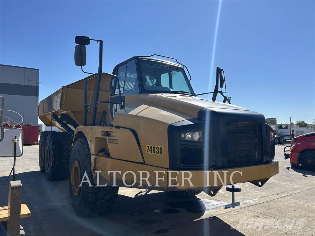 CAT 740B Dumpperit