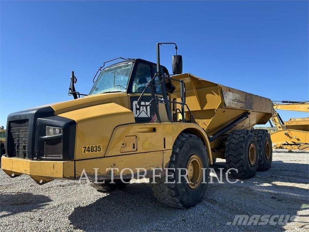 CAT 740B Dumpperit