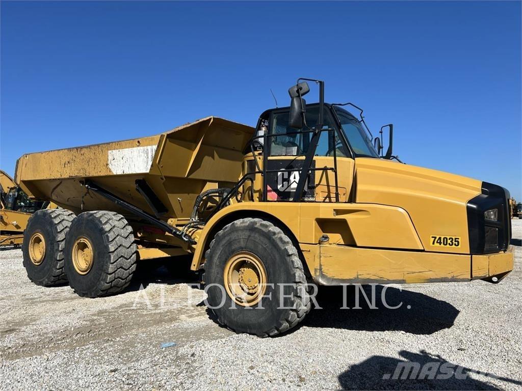 CAT 740B Dumpperit
