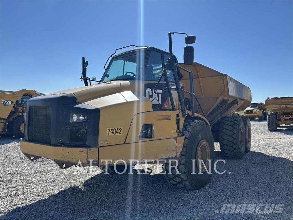 CAT 740B Dumpperit