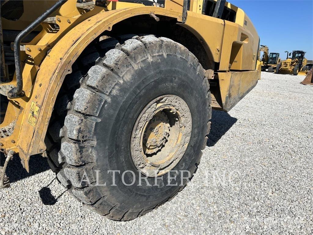 CAT 740B Dumpperit