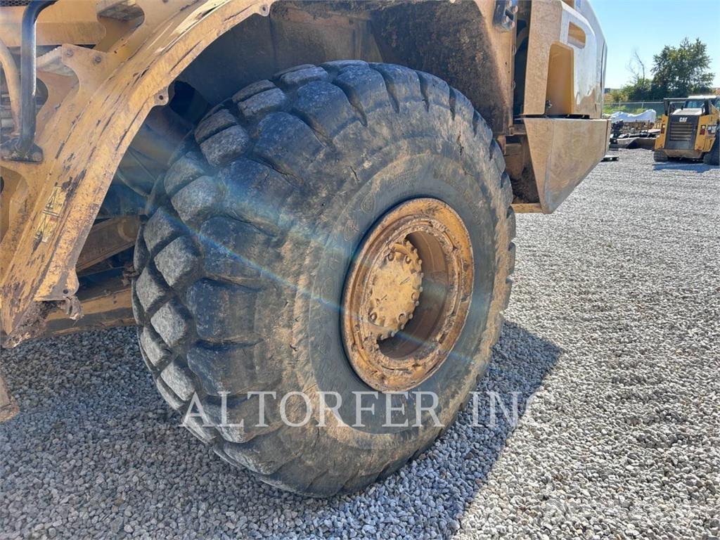 CAT 740B Dumpperit