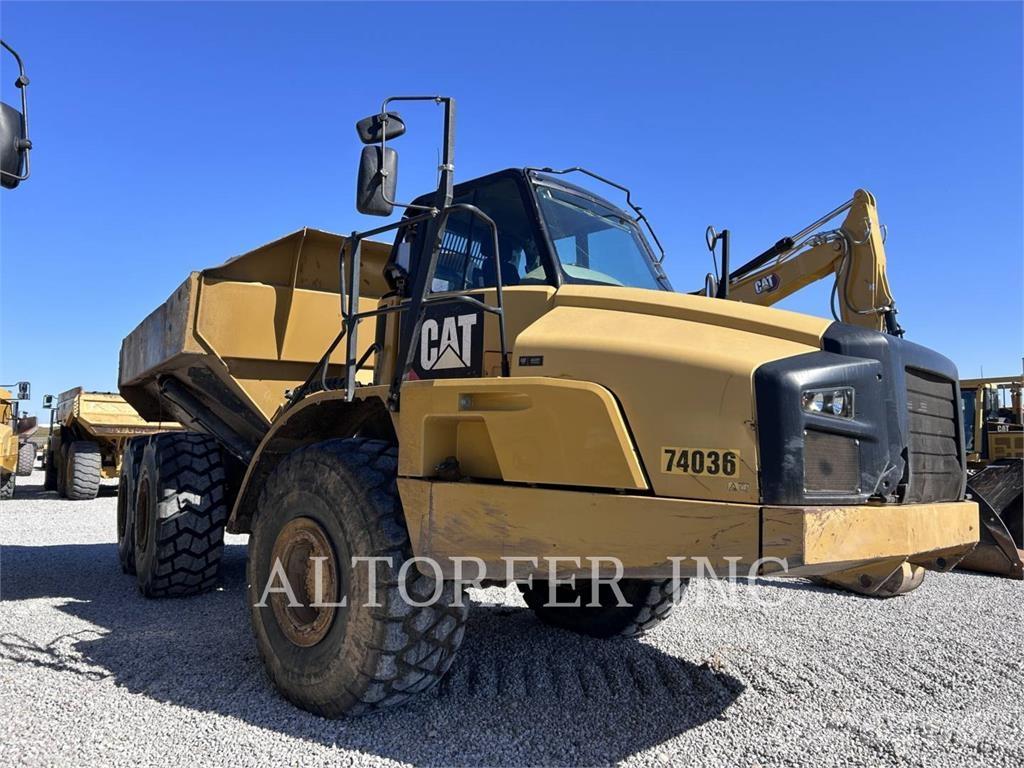 CAT 740B Dumpperit