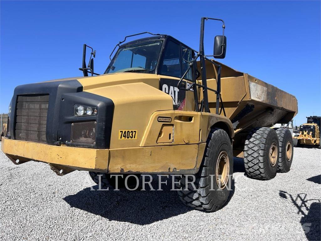 CAT 740B Dumpperit
