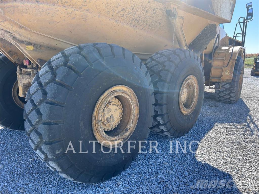 CAT 740B Dumpperit