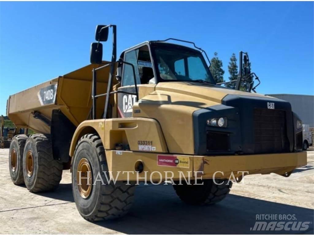 CAT 740B Dumpperit