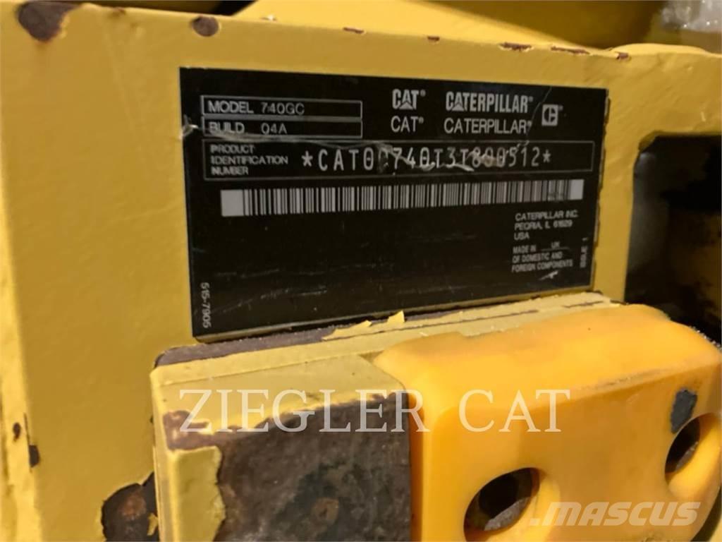 CAT 740GC Dumpperit