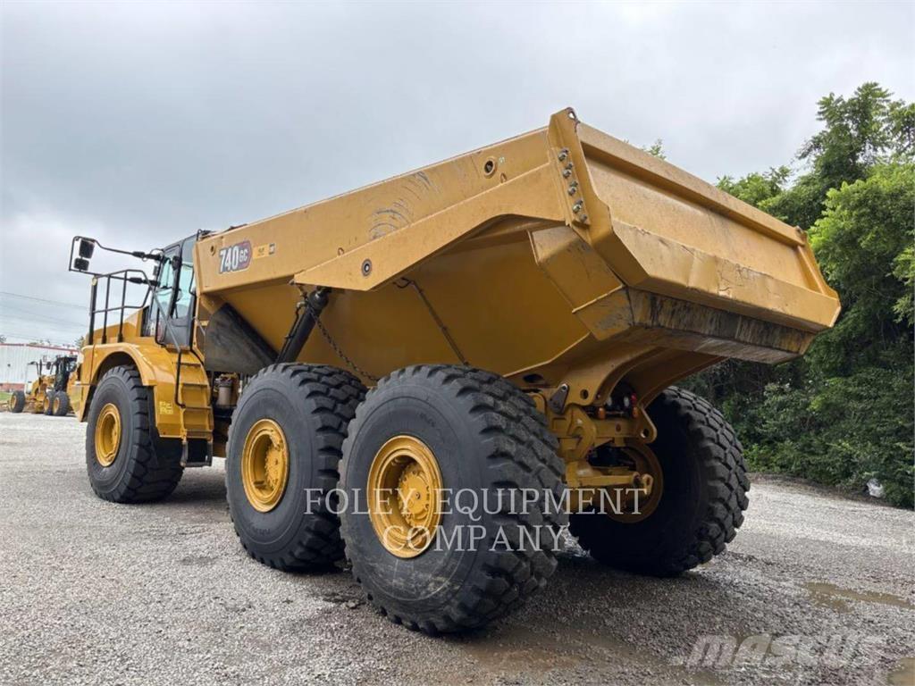 CAT 740GC-04 Dumpperit