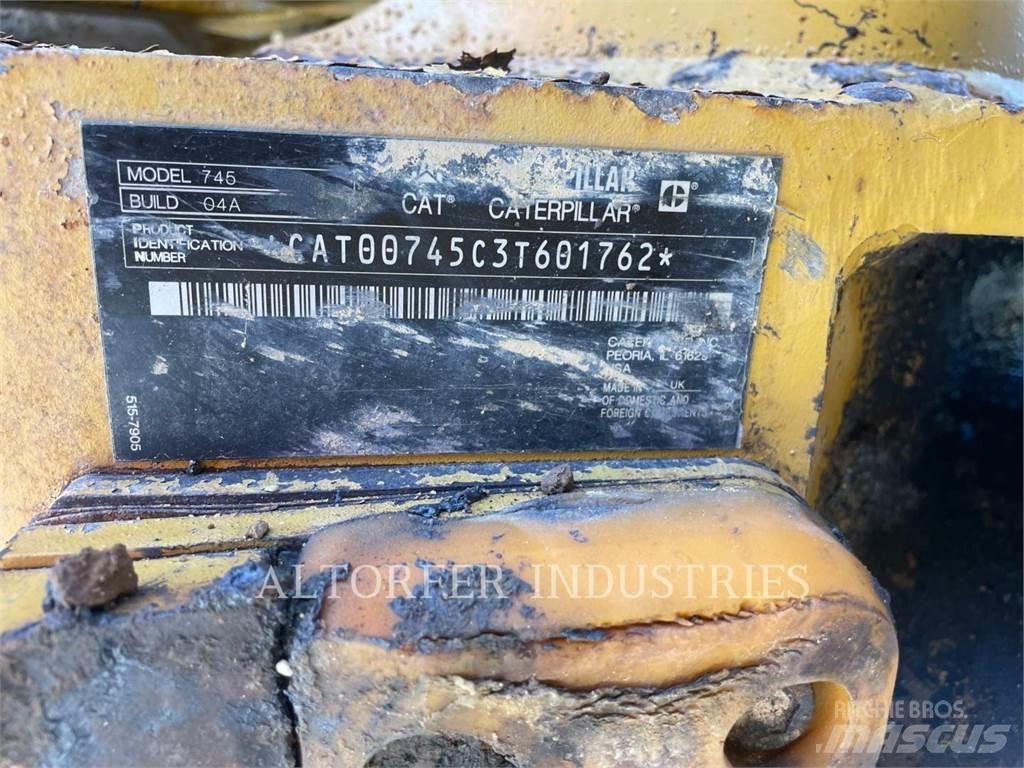 CAT 745 Dumpperit