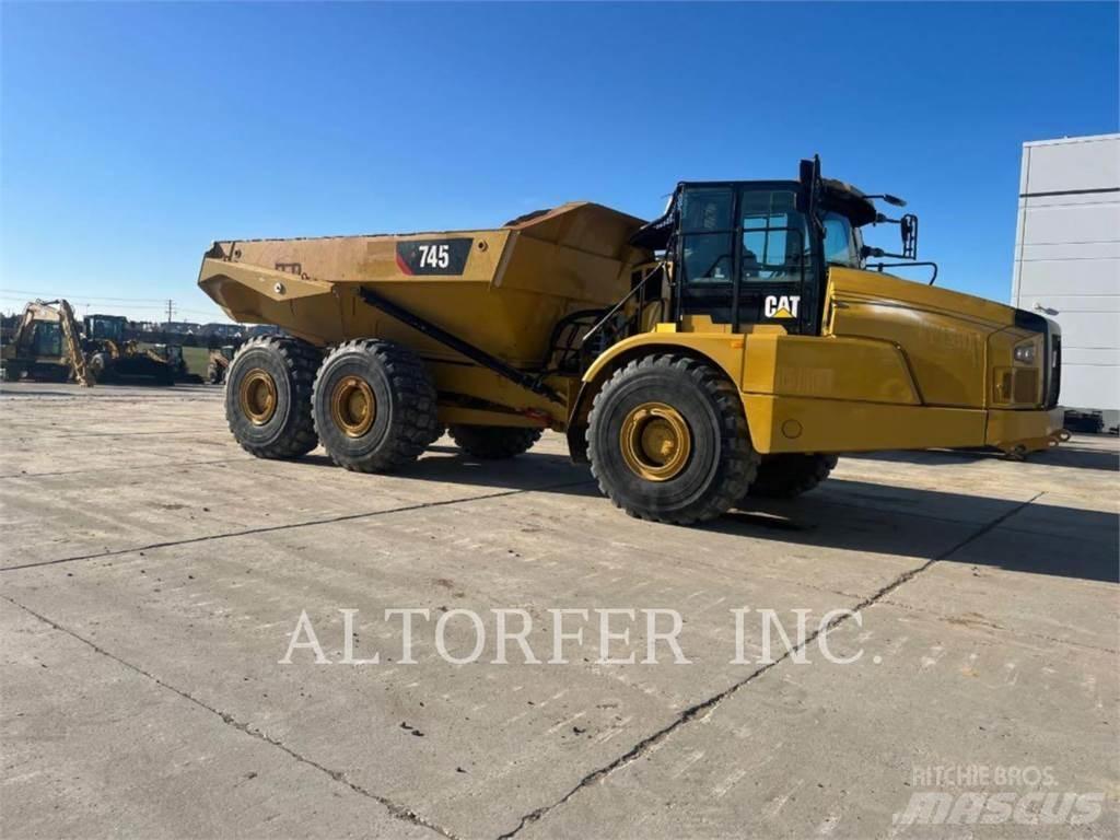 CAT 745 Dumpperit
