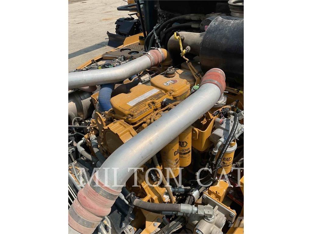 CAT 745 Dumpperit