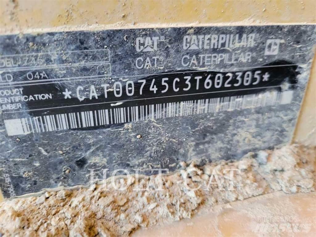 CAT 745 Dumpperit