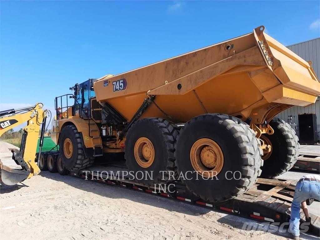 CAT 745 Dumpperit