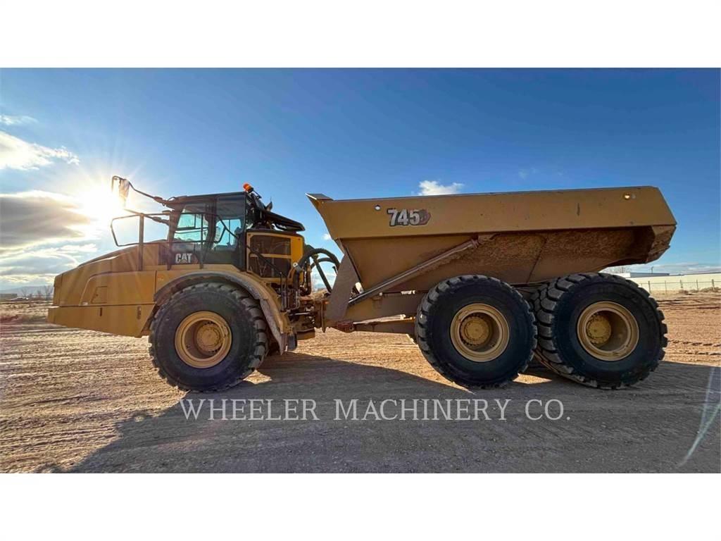 CAT 745 Dumpperit