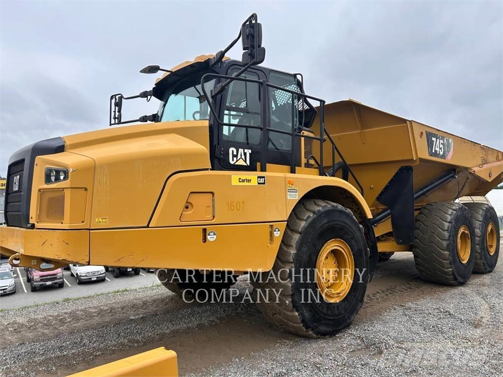 CAT 745 Dumpperit