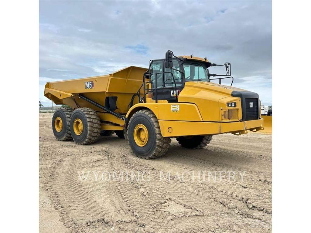 CAT 745 Dumpperit