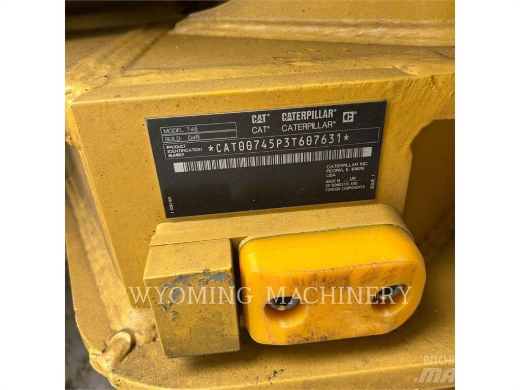 CAT 745 Dumpperit