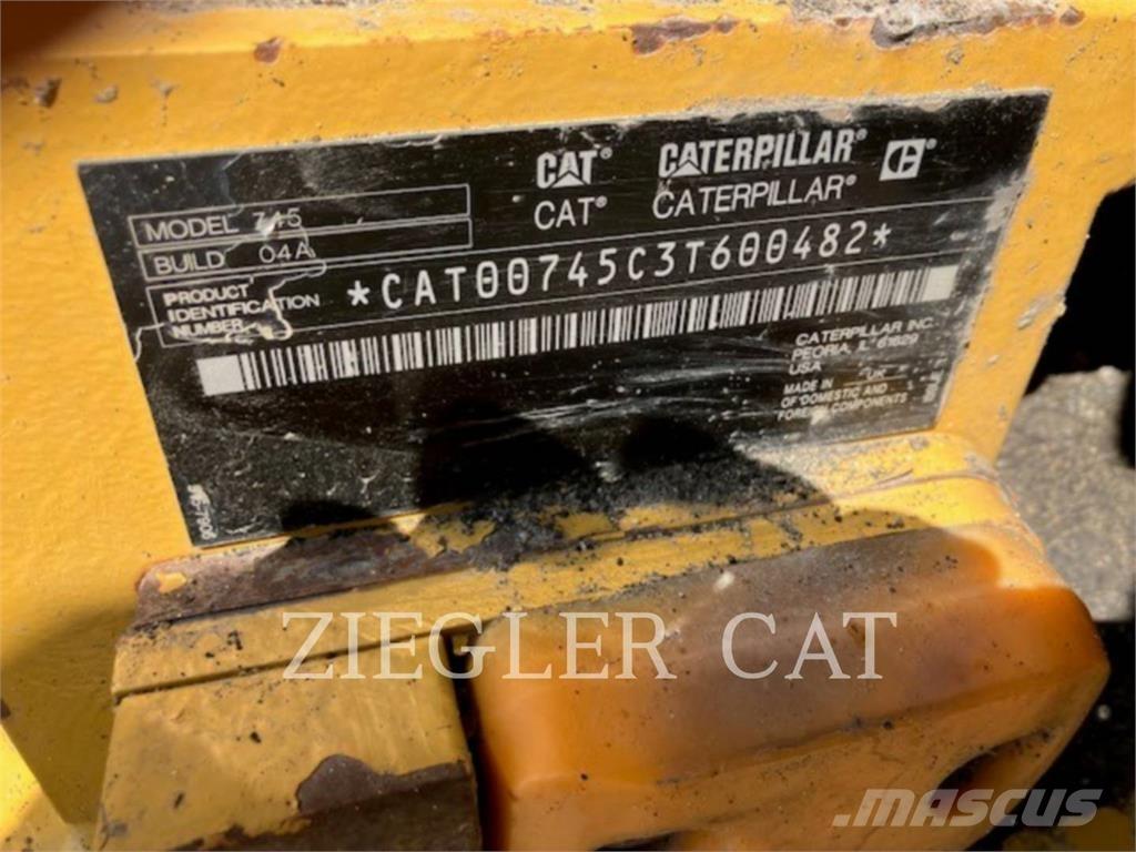 CAT 745 Dumpperit