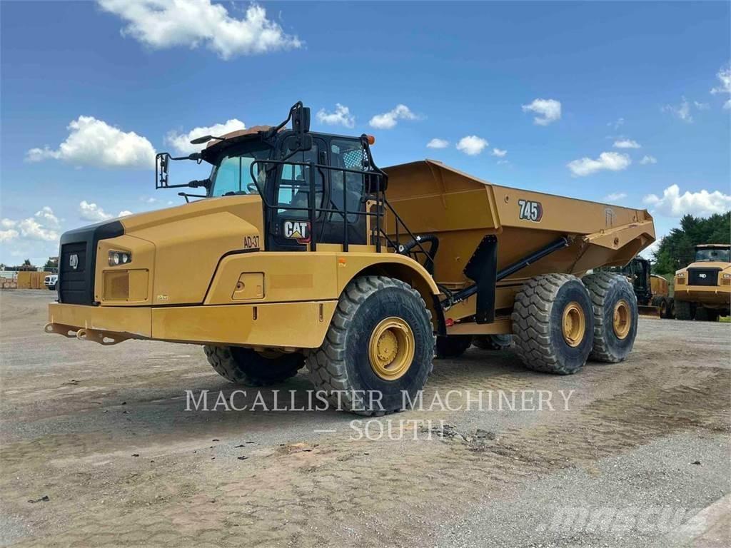 CAT 745 Dumpperit