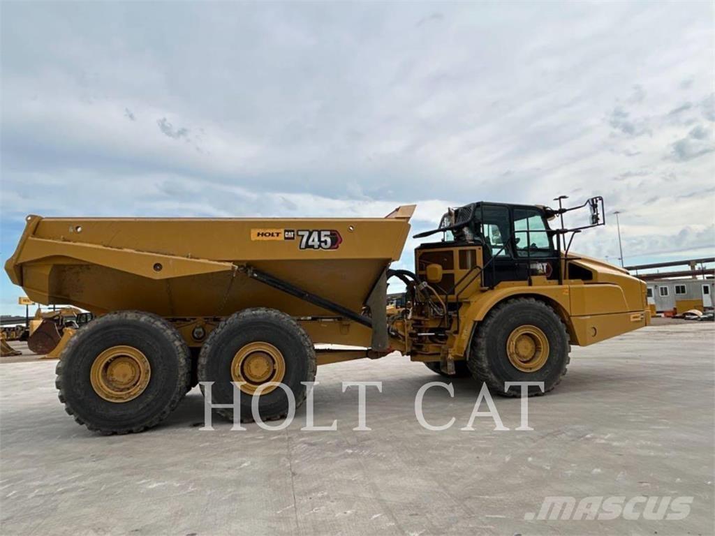 CAT 745 Dumpperit