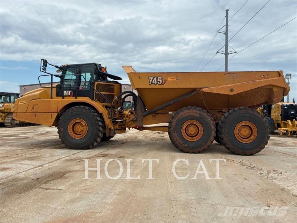 CAT 745 Dumpperit
