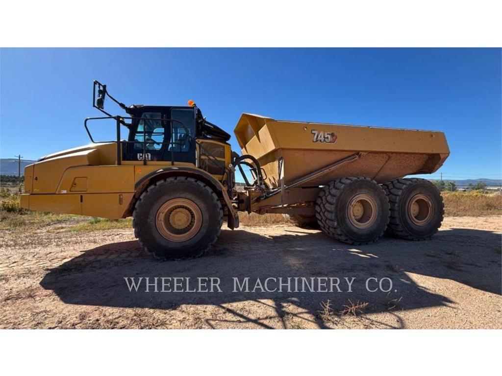 CAT 745 Dumpperit