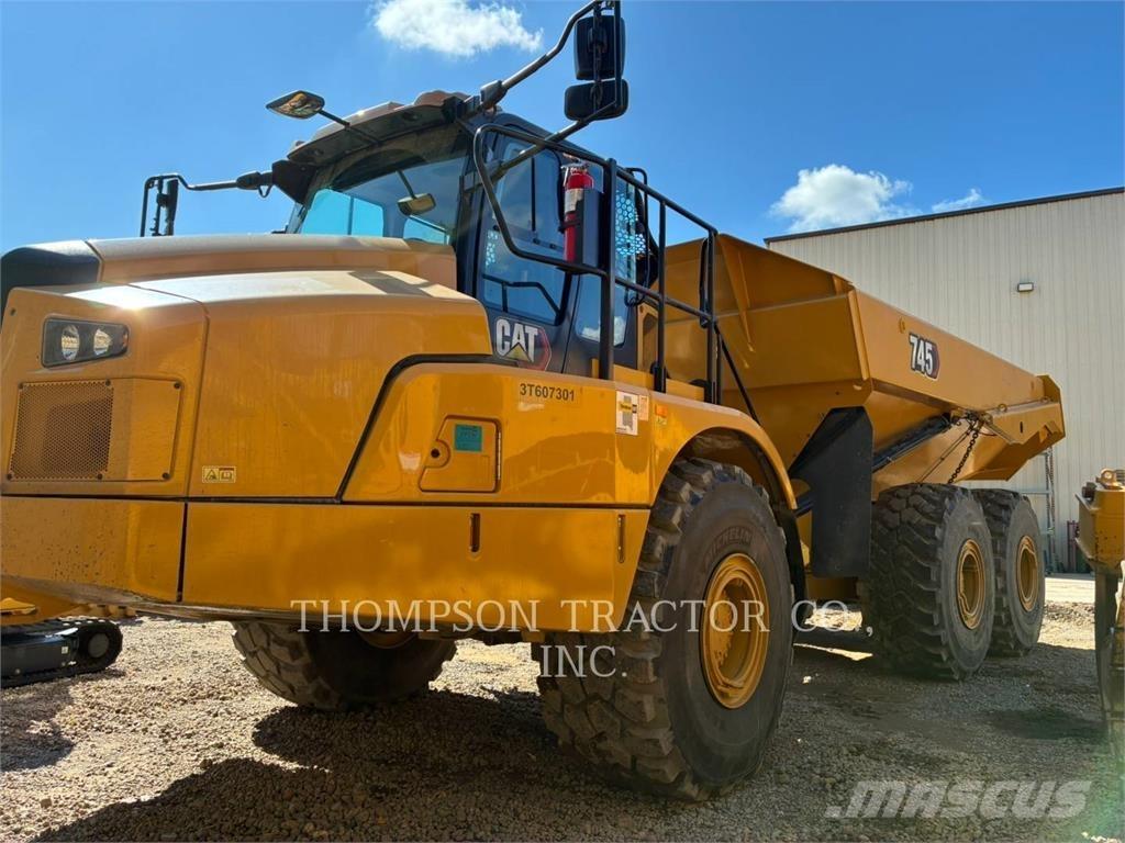 CAT 745 Dumpperit