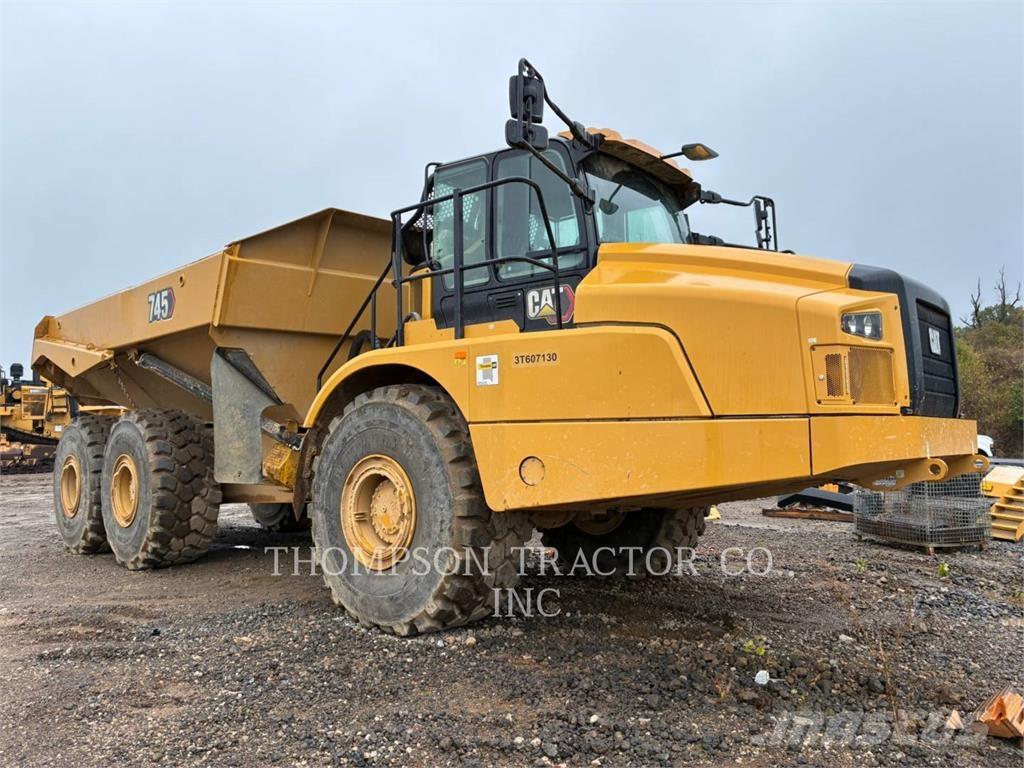 CAT 745 Dumpperit