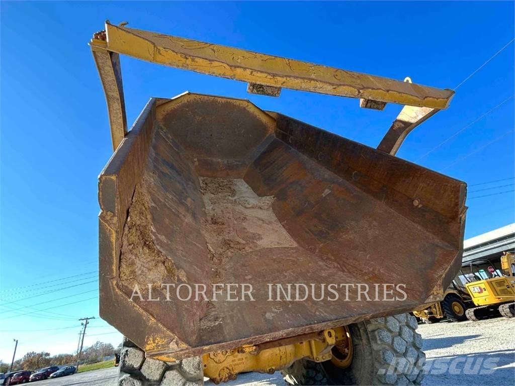 CAT 745 Dumpperit